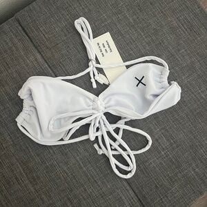 Boutine LA bikini top